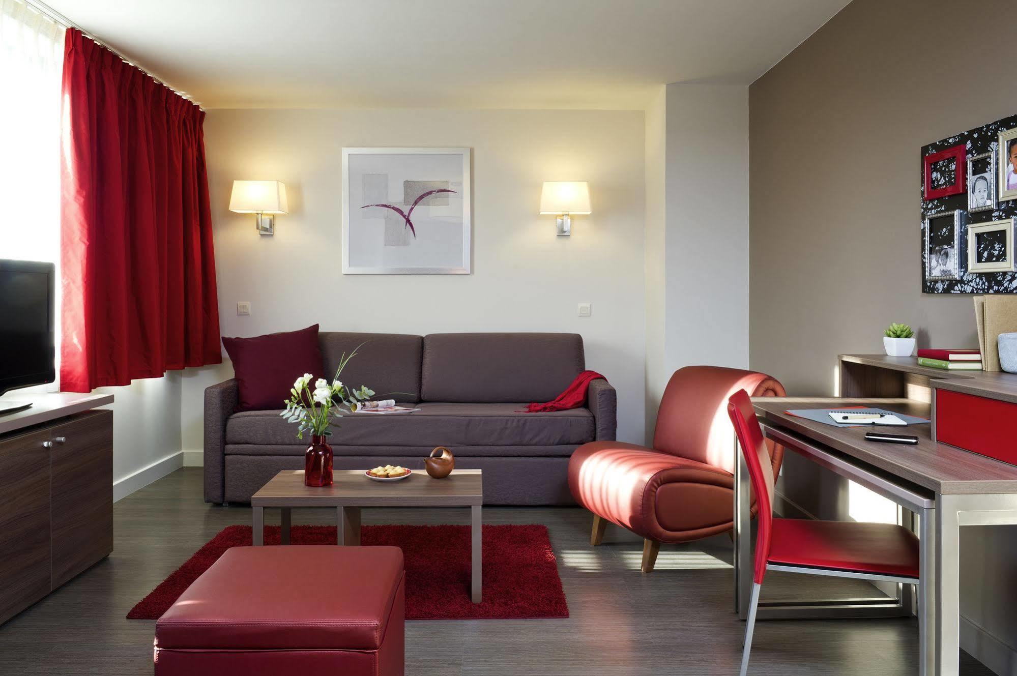 Aparthotel Adagio Caen Centre Exteriér fotografie