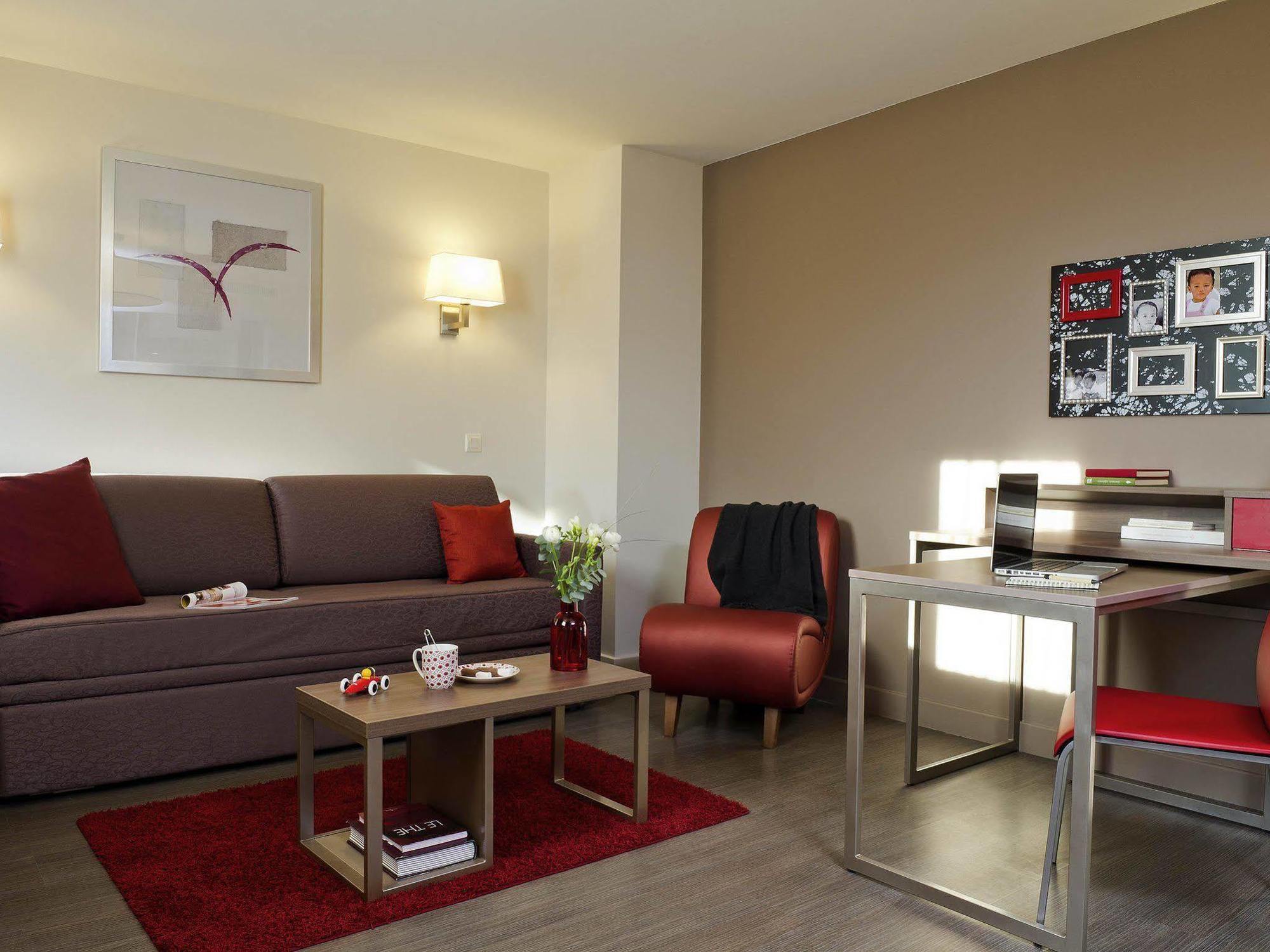 Aparthotel Adagio Caen Centre Exteriér fotografie